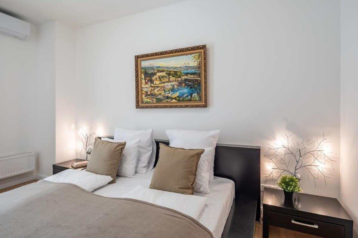 Homey Apartment With Ac And Balcony Budapest Ngoại thất bức ảnh